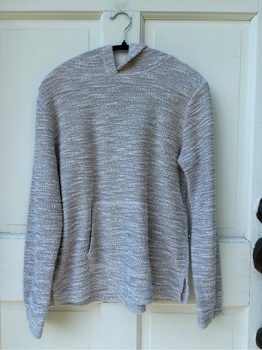 Lou & Grey Heathered Gray Crewneck Pullover